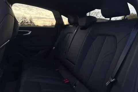 Audi A5 2.0 TDI S line Saloon S Tronic Euro 6 (s/s) 5dr Thumbnail #14