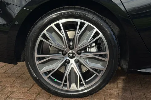 Audi A5 2.0 TDI S line Saloon S Tronic Euro 6 (s/s) 5dr Thumbnail #24