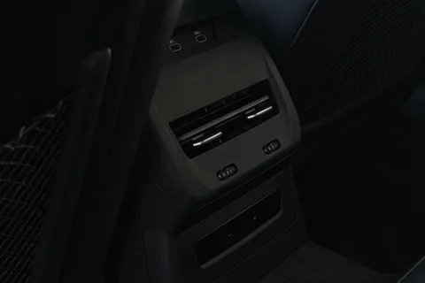 Audi A5 2.0 TDI S line Saloon S Tronic Euro 6 (s/s) 5dr Thumbnail #29