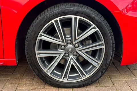 10 of 65 for Audi A1 S line 30 TFSI 116 PS 6-speed