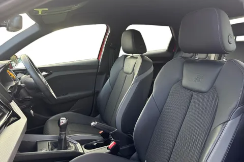 15 of 65 for Audi A1 S line 30 TFSI 116 PS 6-speed