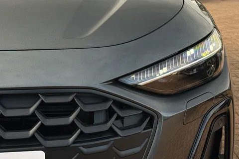 Audi A5 Avant 2.0 TDI Edition 1 S Tronic quattro Euro 6 (s/s) 5dr Thumbnail #55