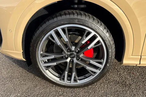  Audi Q5 2.0 TFSI Edition 1 Sportback S Tronic quattro Euro 6 (s/s) 5dr Thumbnail #12