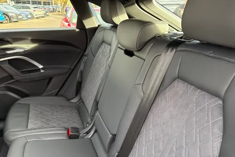  Audi Q5 2.0 TFSI Edition 1 Sportback S Tronic quattro Euro 6 (s/s) 5dr Thumbnail #19