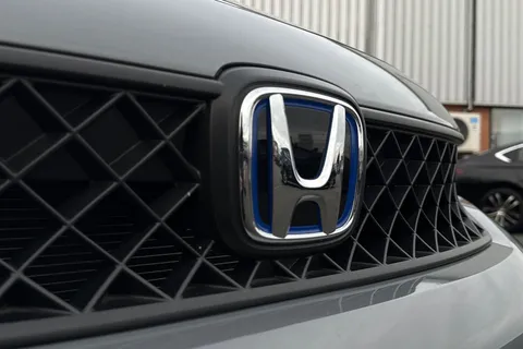 25 of 48 for HONDA JAZZ 1.5 i-MMD Hybrid Advance Sport 5dr eCVT