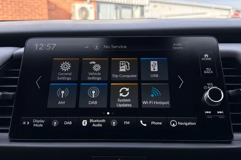 40 of 48 for HONDA JAZZ 1.5 i-MMD Hybrid Advance Sport 5dr eCVT