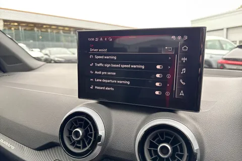  Audi SQ2 2.0 TFSI Black Edition S Tronic quattro Euro 6 (s/s) 5dr Thumbnail #47