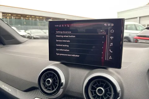  Audi SQ2 2.0 TFSI Black Edition S Tronic quattro Euro 6 (s/s) 5dr Thumbnail #48