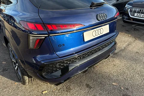 Audi Q3 1.5 e-hybrid Launch Edition Sportback S Tronic Euro 6 (s/s) 5dr 26kWh Thumbnail #8