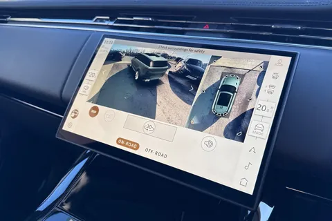 DX75NHZ Land Rover Range Rover Sport 3.0 P460e Edition 5dr Thumbnail #13