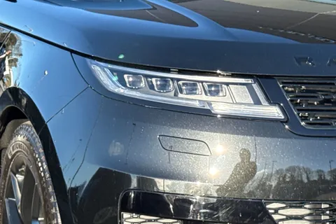 DX75NHZ Land Rover Range Rover Sport 3.0 P460e Edition 5dr Thumbnail #18