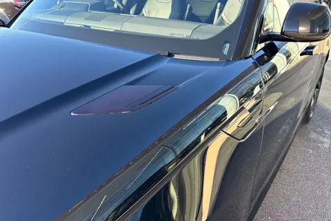 DX75NHZ Land Rover Range Rover Sport 3.0 P460e Edition 5dr Thumbnail #21