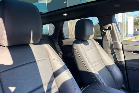 KS73YEJ Land Rover Range Rover Evoque 2.0 D200 Dynamic HSE 5dr Thumbnail #23