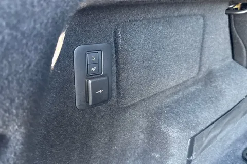 KS73YEJ Land Rover Range Rover Evoque 2.0 D200 Dynamic HSE 5dr Thumbnail #29