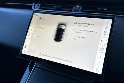 KS73YEJ Land Rover Range Rover Evoque 2.0 D200 Dynamic HSE 5dr Thumbnail #43