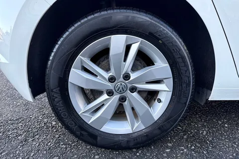 PY68UZG Volkswagen Polo 1.0 TSI SE Euro 6 (s/s) 5dr Thumbnail #10