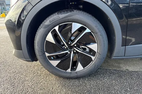  Volkswagen ID.4 Pro 77kWh Match Auto 5dr Thumbnail #10