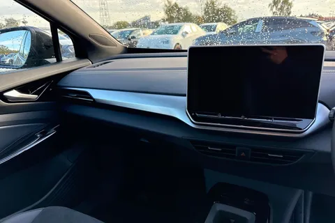  Volkswagen ID.4 Pro 77kWh Match Auto 5dr Thumbnail #20