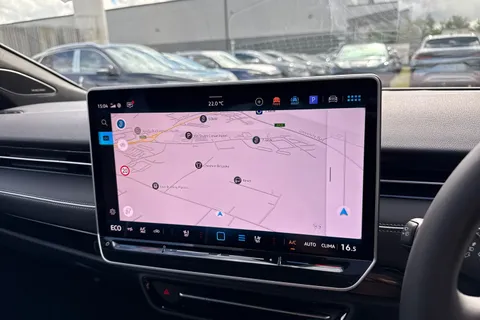  Volkswagen Id.7 Pro S 86kWh Match Plus Tourer Auto 5dr Thumbnail #16