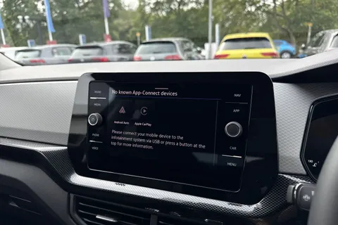  Volkswagen T-Cross 1.0 TSI Match Euro 6 (s/s) 5dr Thumbnail #16