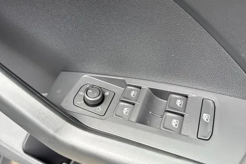  Volkswagen T-Cross 1.0 TSI Match Euro 6 (s/s) 5dr Thumbnail #20