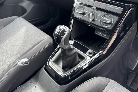  Volkswagen T-Cross 1.0 TSI Match Euro 6 (s/s) 5dr Thumbnail #22