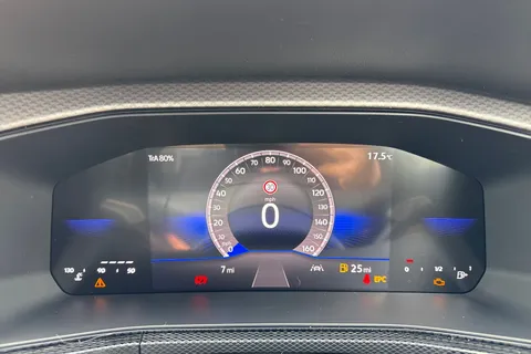  Volkswagen T-Cross 1.0 TSI Match Euro 6 (s/s) 5dr Thumbnail #32