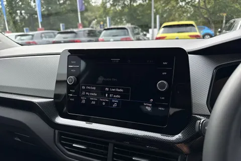  Volkswagen T-Cross 1.0 TSI Match Euro 6 (s/s) 5dr Thumbnail #36