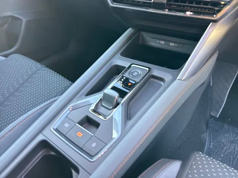 CUPRA Leon 2.0 TSI VZ3 DSG Euro 6 (s/s) 5dr Thumbnail #20