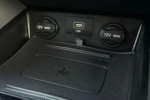 HT22OVZ Hyundai Ioniq 1.6 h-GDi Premium DCT Euro 6 (s/s) 5dr Thumbnail #33