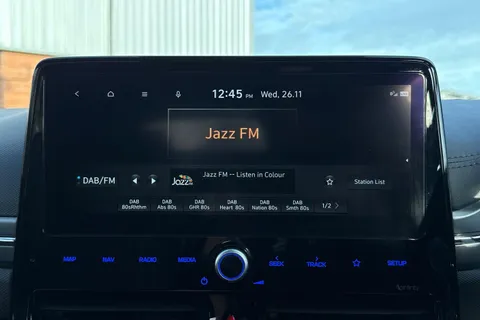 HT22OVZ Hyundai Ioniq 1.6 h-GDi Premium DCT Euro 6 (s/s) 5dr Thumbnail #41