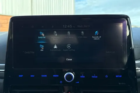 HT22OVZ Hyundai Ioniq 1.6 h-GDi Premium DCT Euro 6 (s/s) 5dr Thumbnail #42