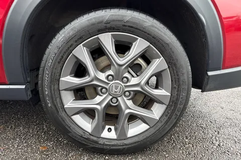 RO25NDJ Honda ZR-V 2.0 eHEV Elegance 5dr CVT Thumbnail #15