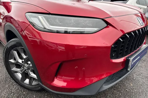 RO25NDJ Honda ZR-V 2.0 eHEV Elegance 5dr CVT Thumbnail #33