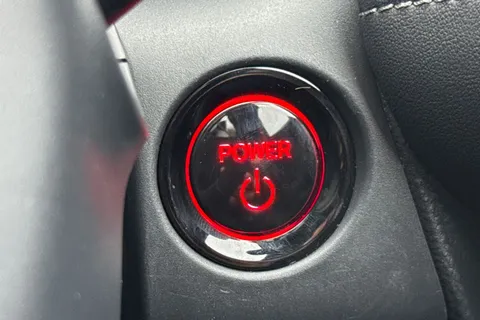 RO25NDJ Honda ZR-V 2.0 eHEV Elegance 5dr CVT Thumbnail #40