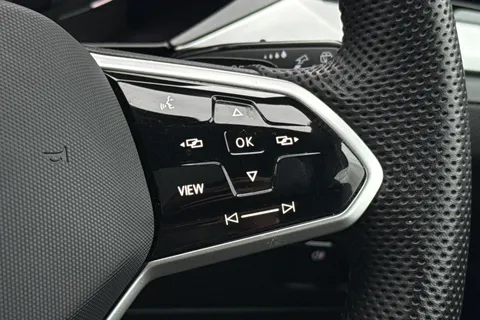 KV24HBB Volkswagen Arteon 2.0 TDI 200 4MOTION R-Line 5dr DSG Thumbnail #38