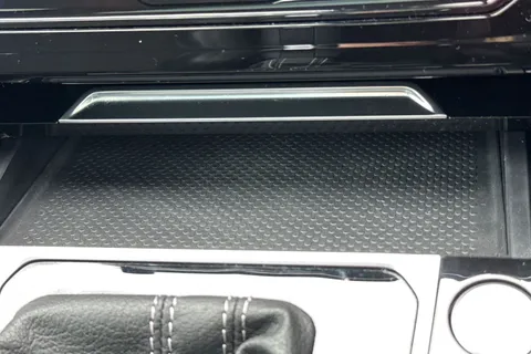 KV24HBB Volkswagen Arteon 2.0 TDI 200 4MOTION R-Line 5dr DSG Thumbnail #41