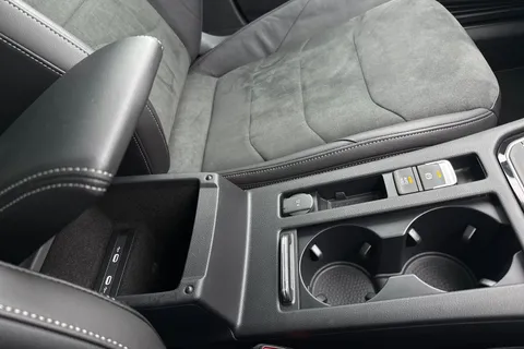 KV24HBB Volkswagen Arteon 2.0 TDI 200 4MOTION R-Line 5dr DSG Thumbnail #43