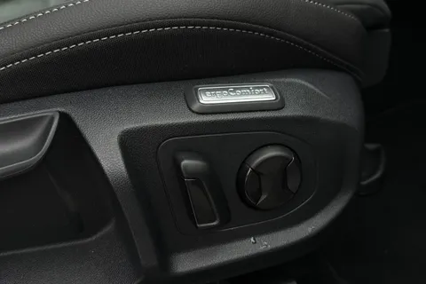 KV24HBB Volkswagen Arteon 2.0 TDI 200 4MOTION R-Line 5dr DSG Thumbnail #48