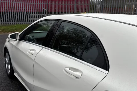 DK67RMO Mercedes-Benz A Class 2.1 A200d Sport (Premium) 7G-DCT Euro 6 (s/s) 5dr Thumbnail #26