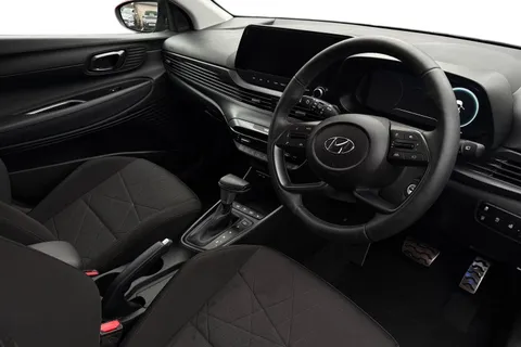 YP23WMD Hyundai Bayon 1.0 T-GDi MHEV Premium DCT Euro 6 (s/s) 5dr Thumbnail #8