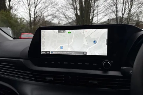 YP23WMD Hyundai Bayon 1.0 T-GDi MHEV Premium DCT Euro 6 (s/s) 5dr Thumbnail #12