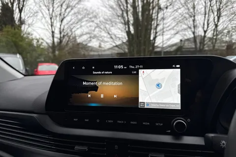 YP23WMD Hyundai Bayon 1.0 T-GDi MHEV Premium DCT Euro 6 (s/s) 5dr Thumbnail #30