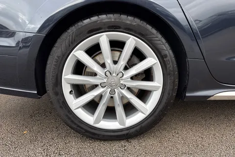 LV15UFB Audi A6 Allroad 3.0 TDI V6 S Tronic quattro Euro 6 (s/s) 5dr Thumbnail #9