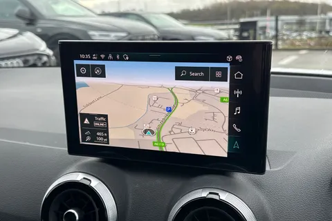 DK74XKZ Audi Q2 Black Edition 35 TFSI  150 PS S tronic Thumbnail #13