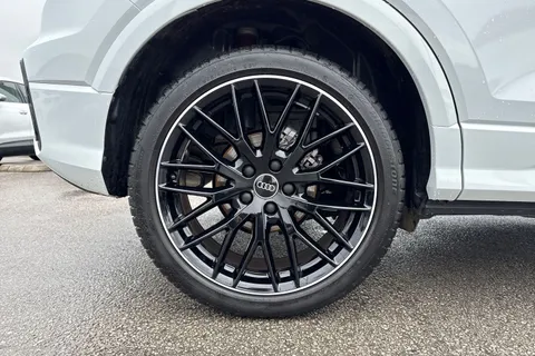 DK74XKZ Audi Q2 Black Edition 35 TFSI  150 PS S tronic Thumbnail #23