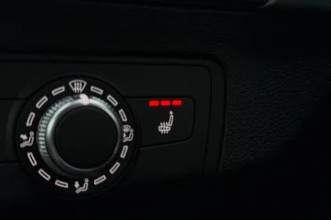 DK74XKZ Audi Q2 Black Edition 35 TFSI  150 PS S tronic Thumbnail #31