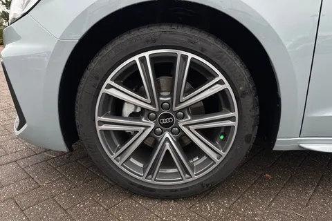  Audi A1 1.0 TFSI 30 S line Sportback Euro 6 (s/s) 5dr Thumbnail #24