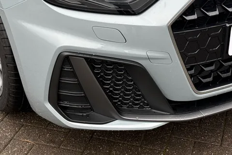  Audi A1 1.0 TFSI 30 S line Sportback Euro 6 (s/s) 5dr Thumbnail #44