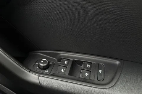  Audi A1 1.0 TFSI 30 S line Sportback Euro 6 (s/s) 5dr Thumbnail #60